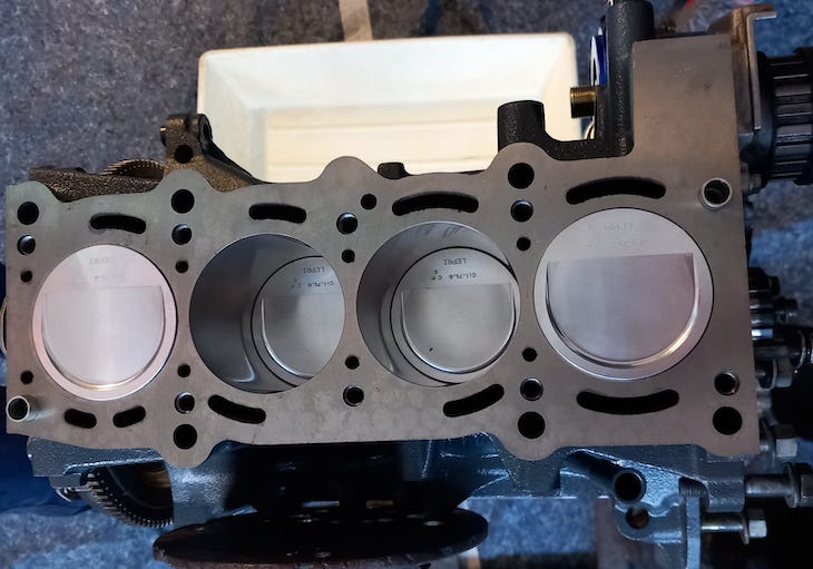 preparazione auto da corsa