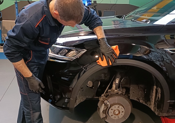 piccoli lavori di carrozzeria